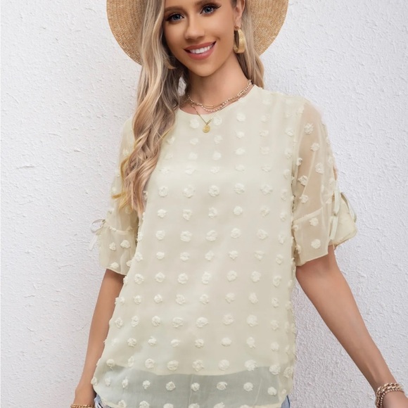 NWOT Swiss polka dot lace up sleeve women’s ladies blouse top size small beige - Picture 5 of 10